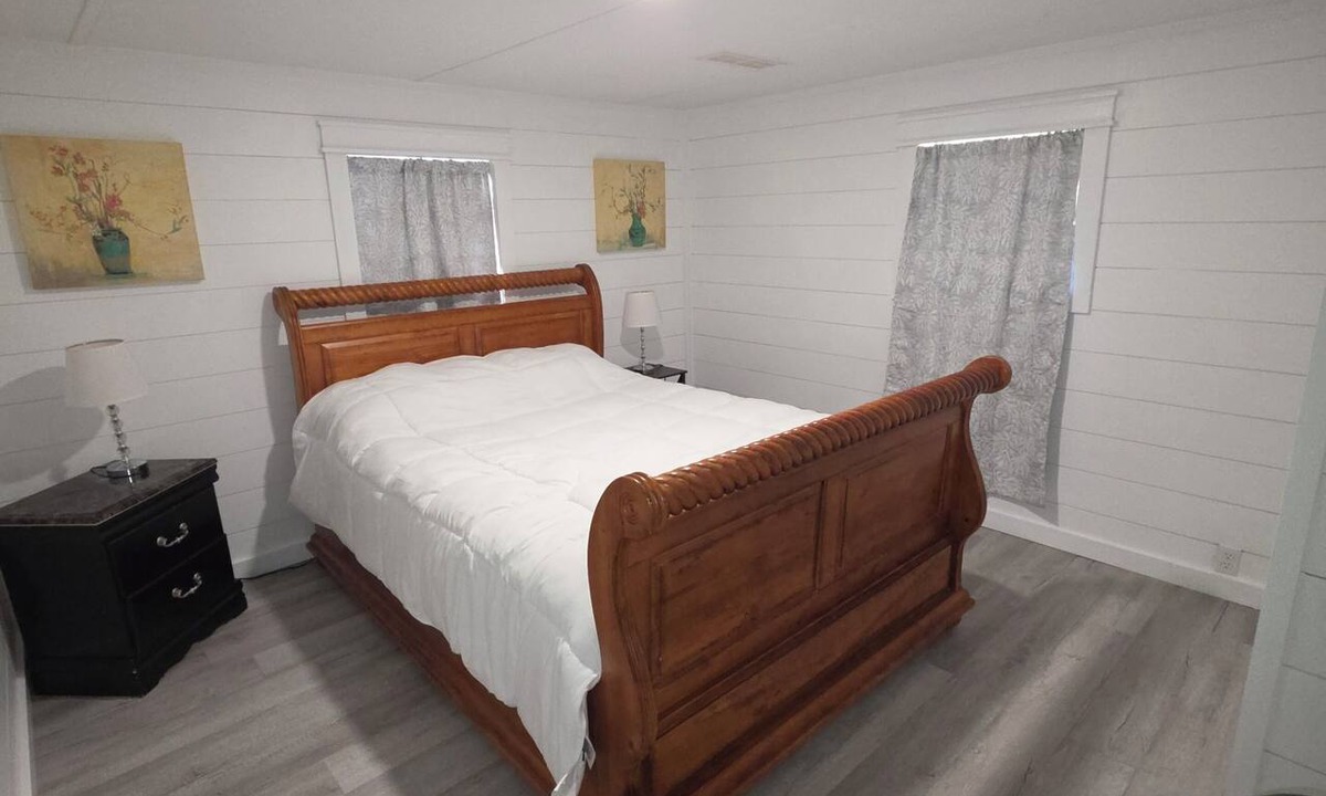 Ponce De Leon House | 2-bedroom 1 bath in charming Ponce de Leon. Stay at "The Natural Spring Retreat"