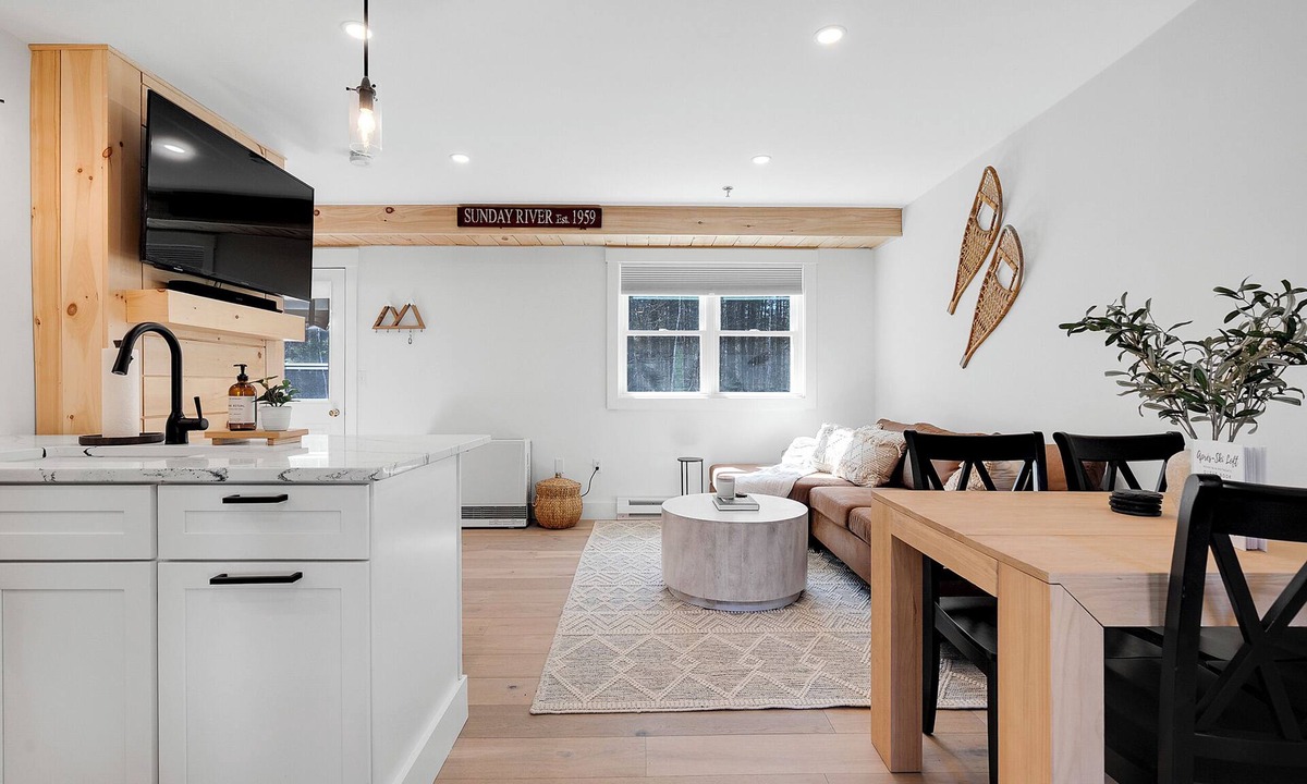 Bethel Condo | 2-bedroom condo in charming Bethel