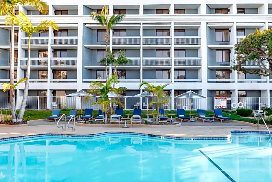Del Rey Hotel | 3-Star Hotel ∙ Hotel MDR Marina del Rey- a DoubleTree by Hilton
