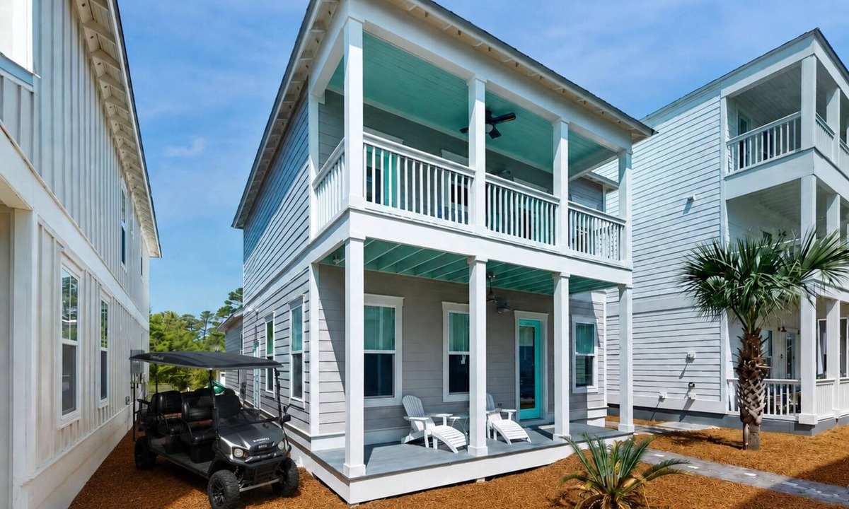 Dune Allen Beach House | 30A Dune Allen Beach☀️ 6 Seat Golf Cart thru 10/31, 3 Min to Beach, Foosball ☀️ Pool