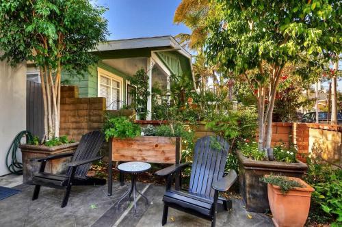 Balboa Peninsula House | 313 E bay A & B - Balboa Cottage with Bay Views from Deck