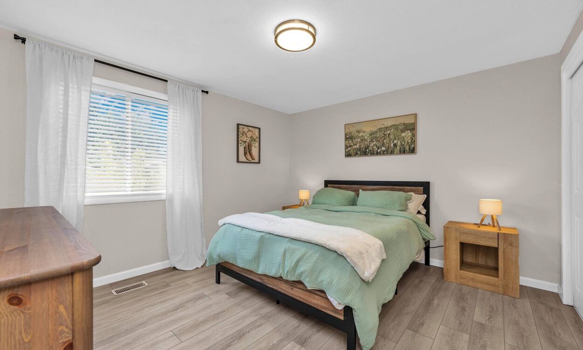 Boise House | 3BR Fabulous Family/Group Getaway-Fully Furnished- Ideal Location
