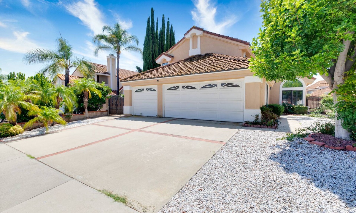 Chino Hills House | 4 Bedroom Cozy home