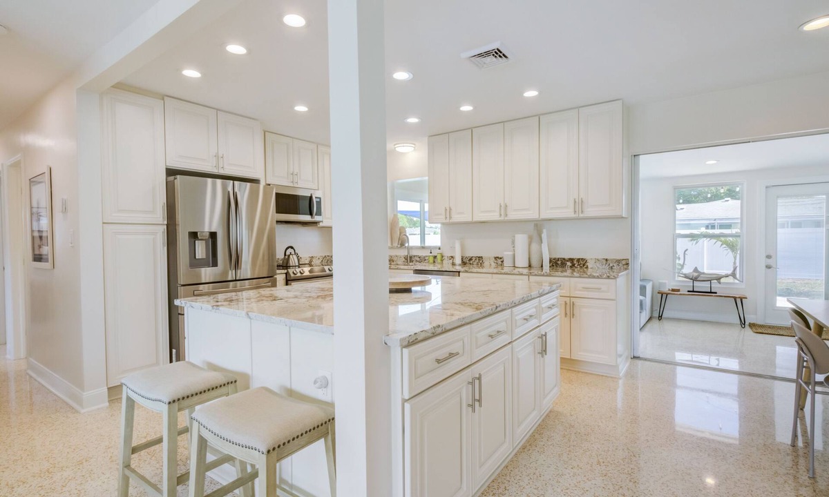 Southgate House | 4BR Private Pool Home ★ Minutes to Siesta Key