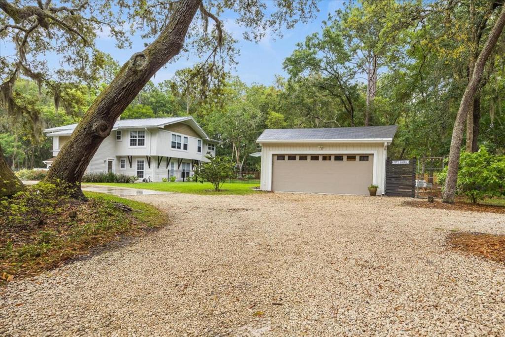 Mandarin House | A Beautiful Repurposed Living Space (Pet Friendly)