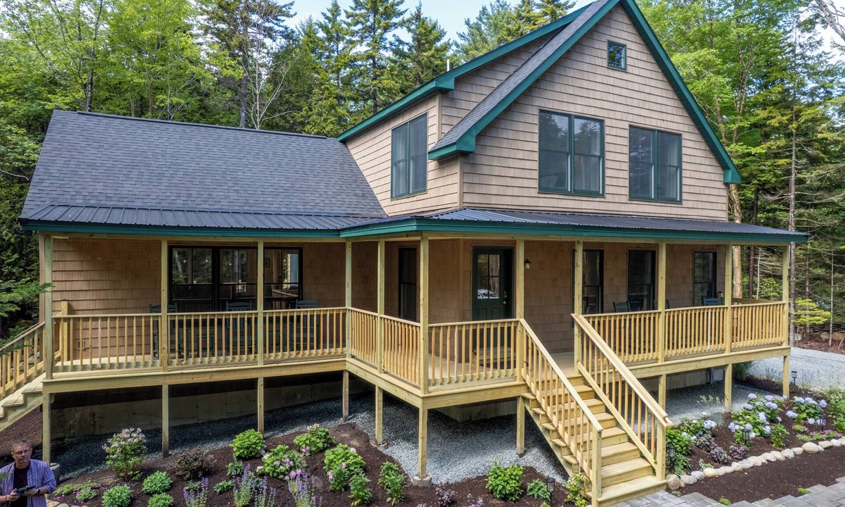 Seal Harbor House | Acadia in the backyard, walk to Jordan Pond House or beach!
