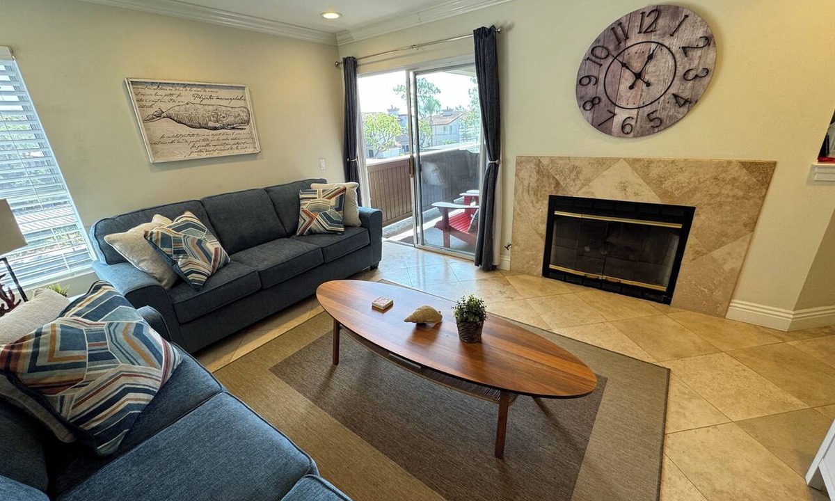 Monarch Beach Condo | Beach Close 1BR Retreat Sleeps 4 Fireplace - Beach Trail Bungalow