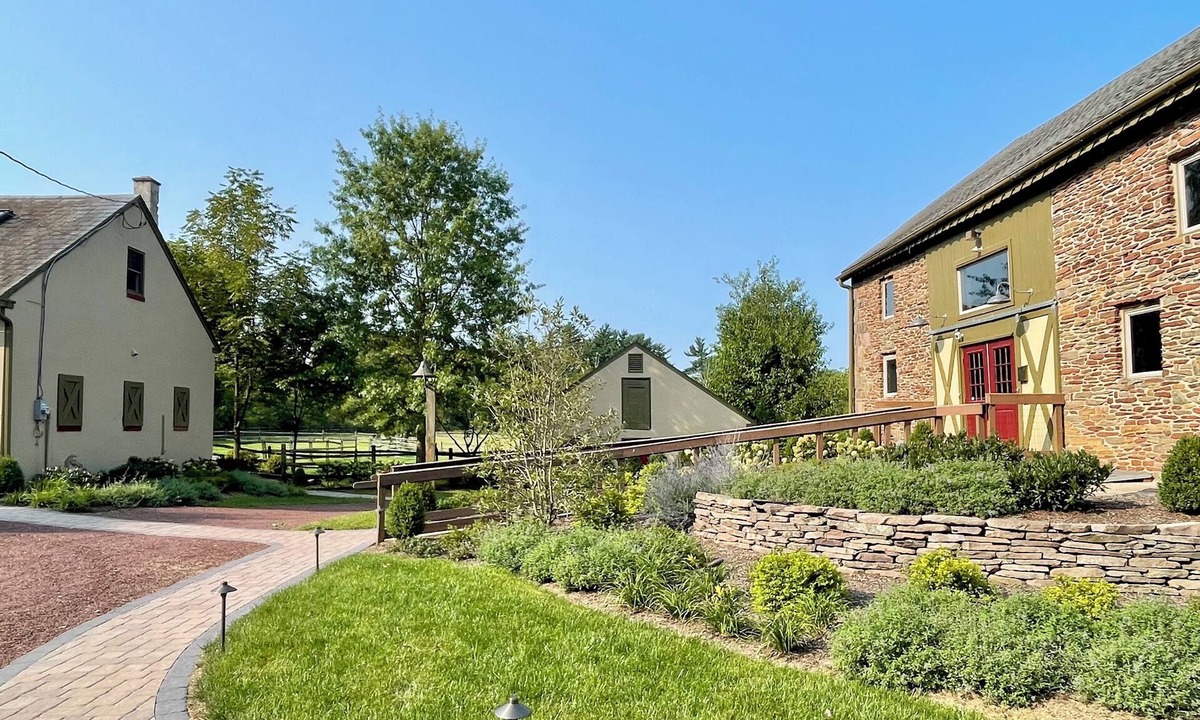 Blooming Glen House | Beautiful Converted Barn with 9 Beds and Baths on 10 Acre Farm in Bucks County