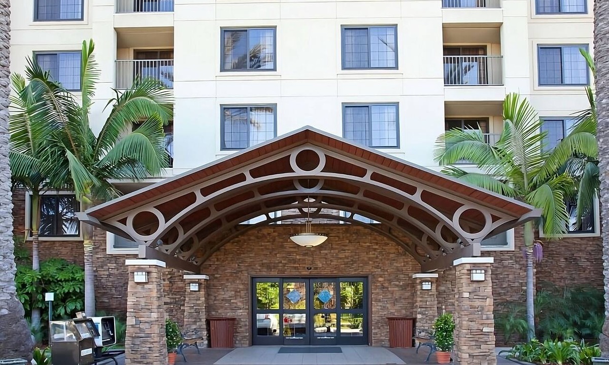 Anaheim Resort Hotel | Budget-Friendly Getaway! 2 Modern Units, Pet-Friendly, with Free Breakfast