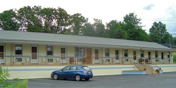New Berlinville Hotel | Budget Host Inn