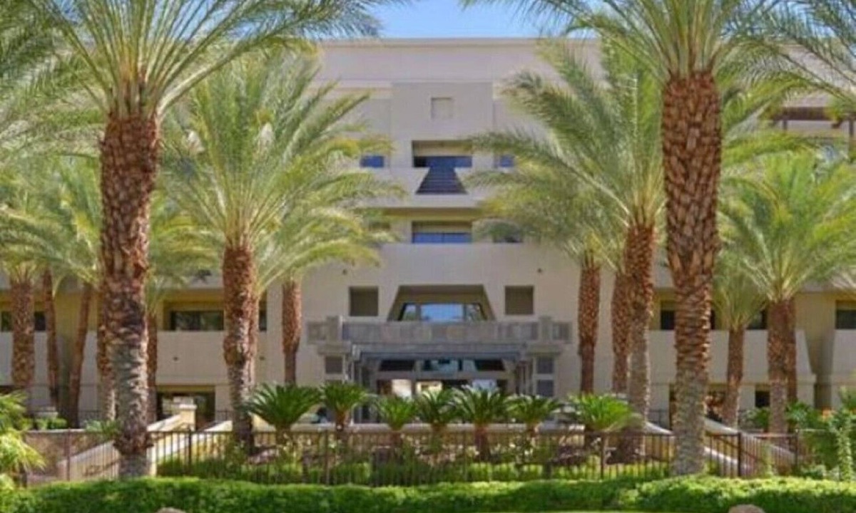 Enterprise Resort | Cancun Resort 1 bedroom · Just of the Main Strip, Pool Fun! 1 Bedroom Suite