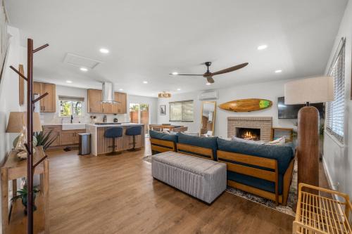 Olde Carlsbad House | Casa Sol - 4 Bed, Sleeps 8, Bike to Lagoon and Beach