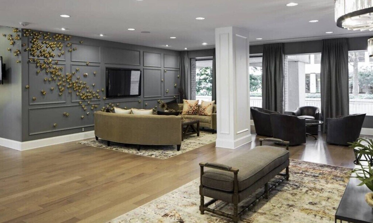 Crystal City Apartment | Charming Apartment at Crystal City with Nice Amenities