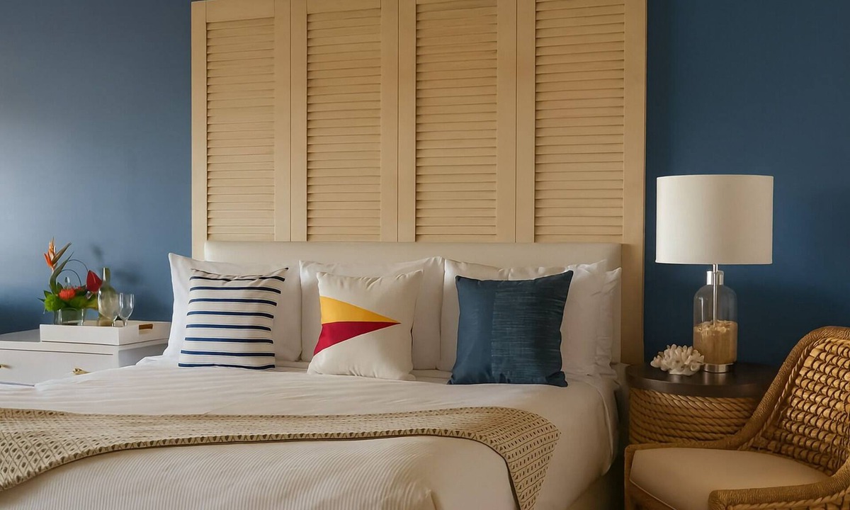 San Diego Hotel | Convenient Accommodation Short Drive to San Diego Airport and Sunset Cliffs!
