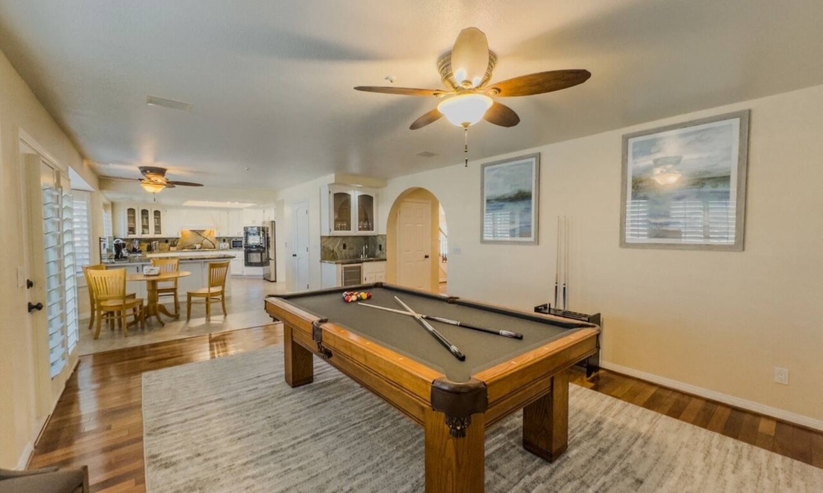 Spring Valley Lake House | Cool 4-bedroom house with AC in Victorville- Pool Table, On the Lake