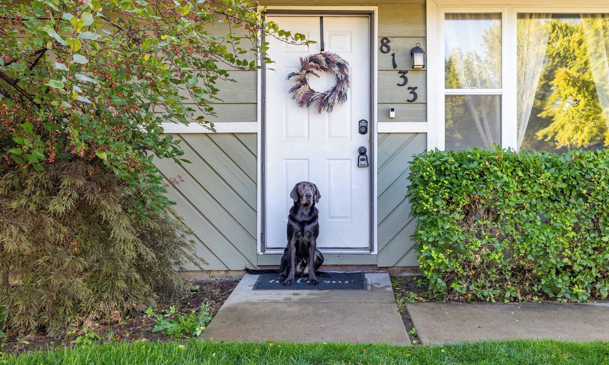 West Bench Cottage | Cozy Boise Gem: Private Yard, Game Room & Workspace