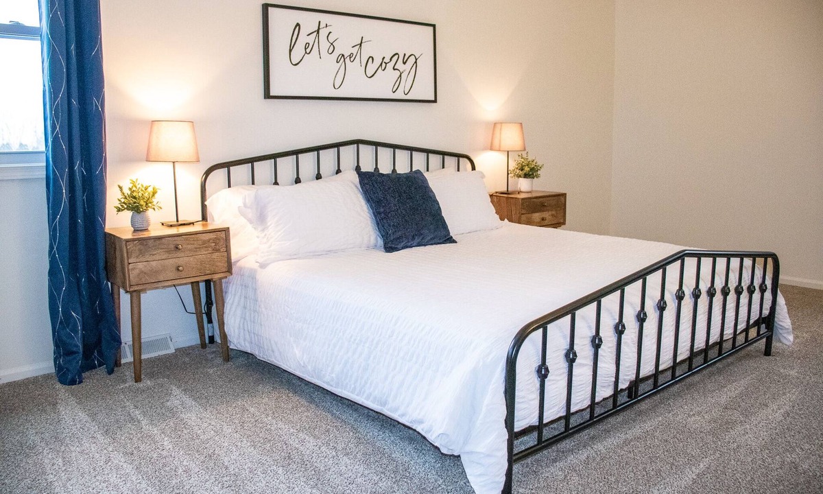 Salunga House | Cozy Home in Quiet Neighborhood