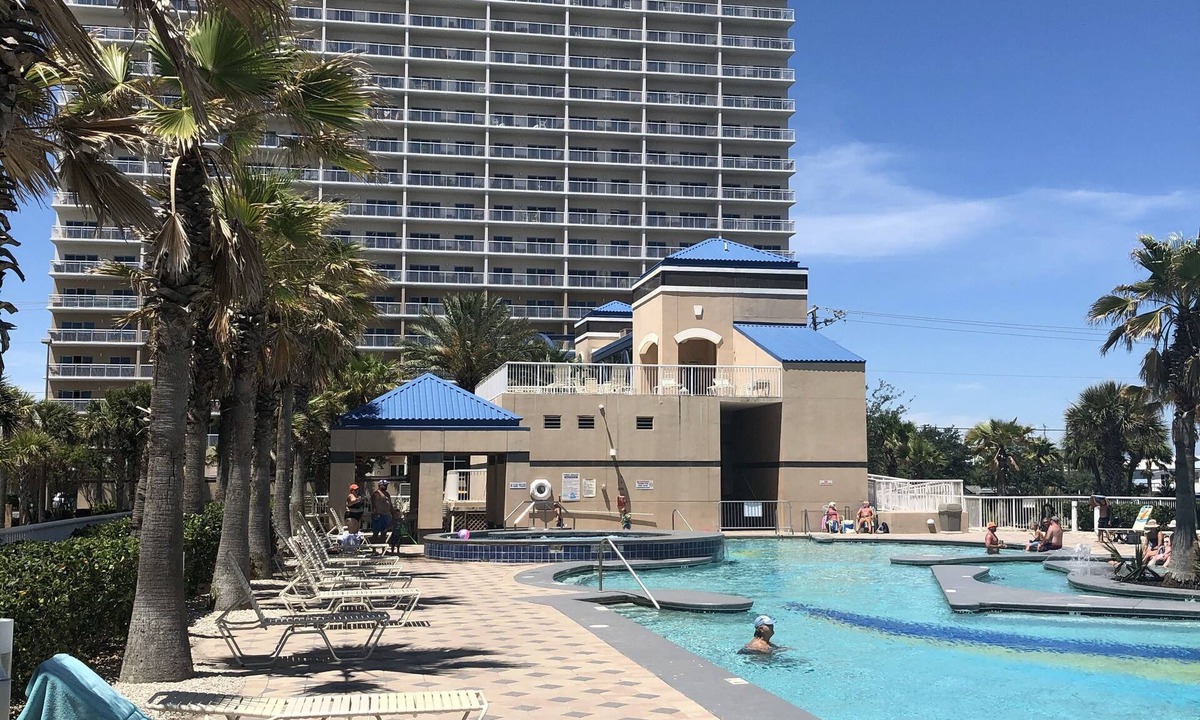 Gulf Shores Condo | Crystal Tower - Awesome Views of the Gulf - 14th floor unit - indoor heated pool
