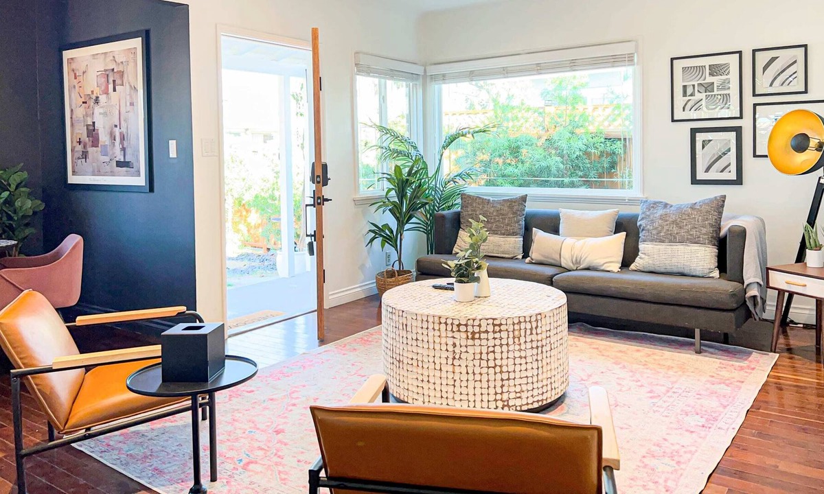 Lennox House | Cubier - Eclectic SoFi-Adjacent 3BR House - HM-CUL