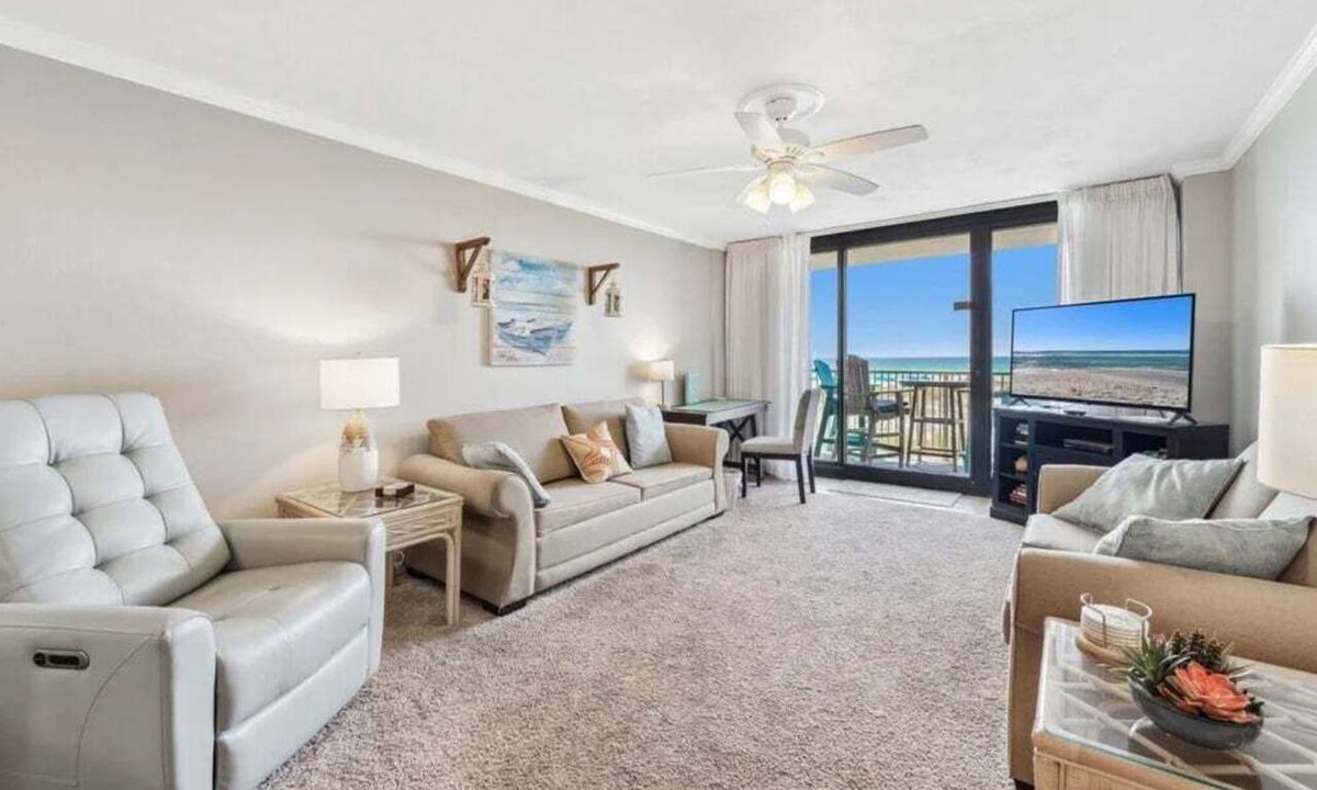 Gulf Lagoon Beach Condo | Dunes of Panama A102-Covered Parking-Pet OK