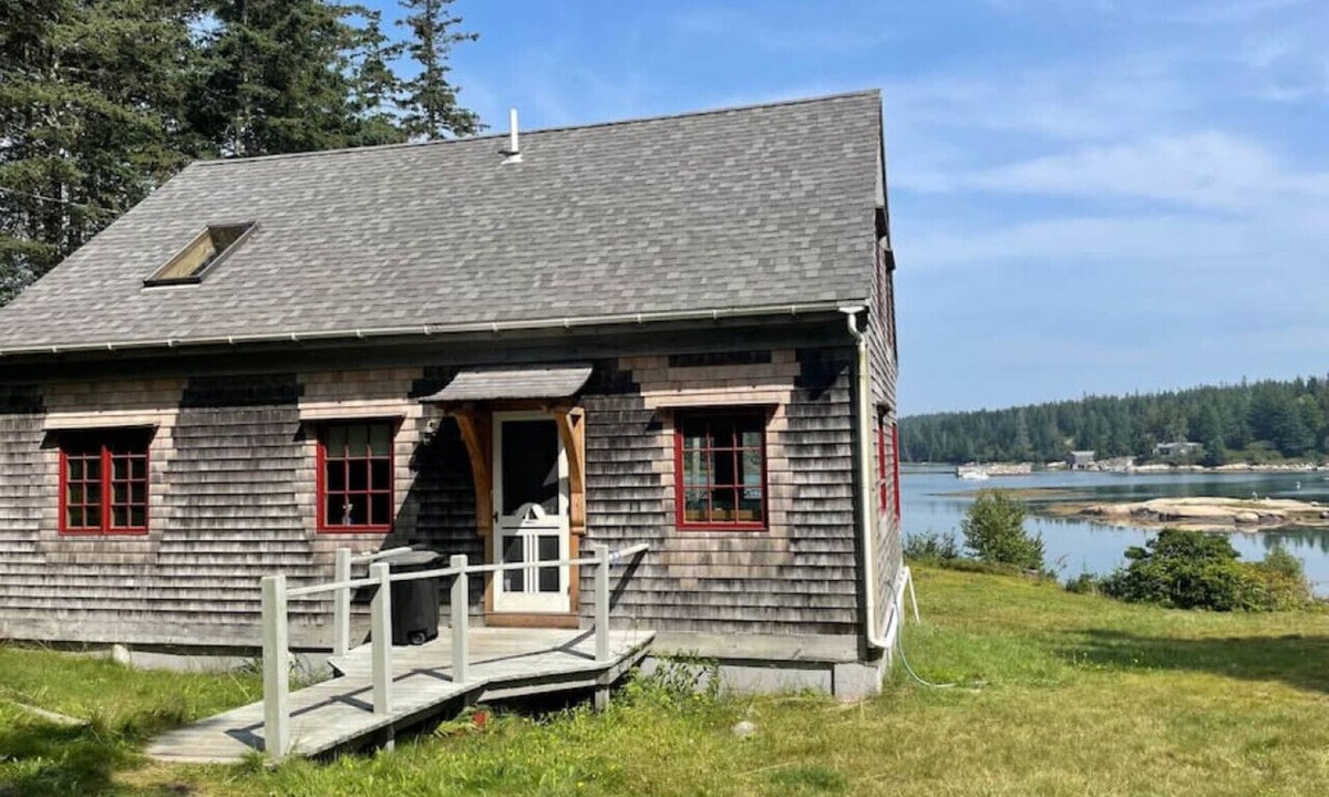 Vinalhaven House | Dyers Hideout Cottage Beautiful Dyers Island