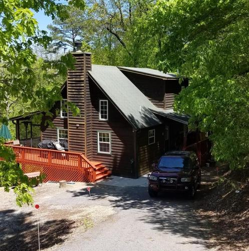 Blairsville Ski Chalet | Eagle's nest