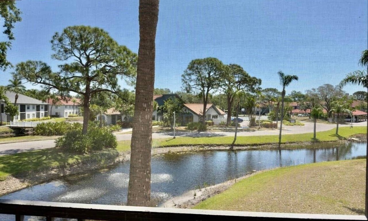 Trailer Estates Apartment | EH Shorewalk, Pools, Tennis, Pickle Ball, near Beaches Anna Maria Island and IMG