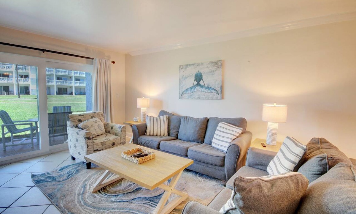 Fort Walton Beach Condo | El Matador 317 - FREE TICKETS! Your stay includes free tickets to many area attractions!