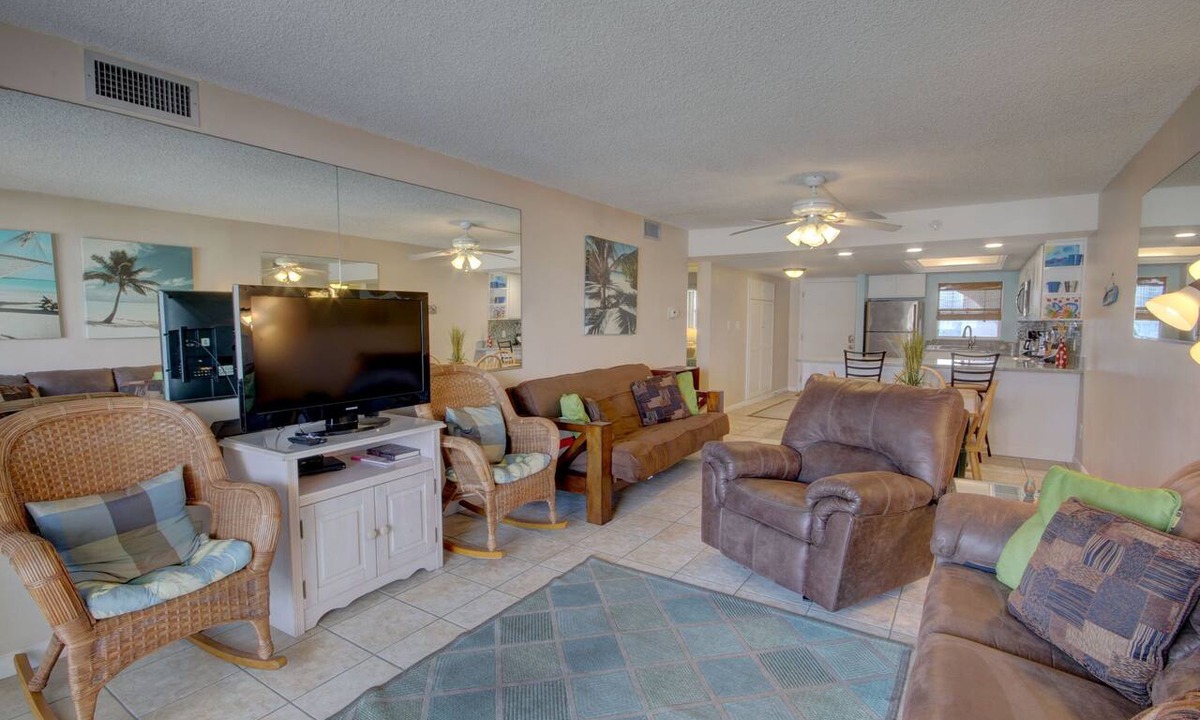 Fort Walton Beach Condo | El Matador 366 - FREE TICKETS! Your stay includes free tickets to many area attractions!