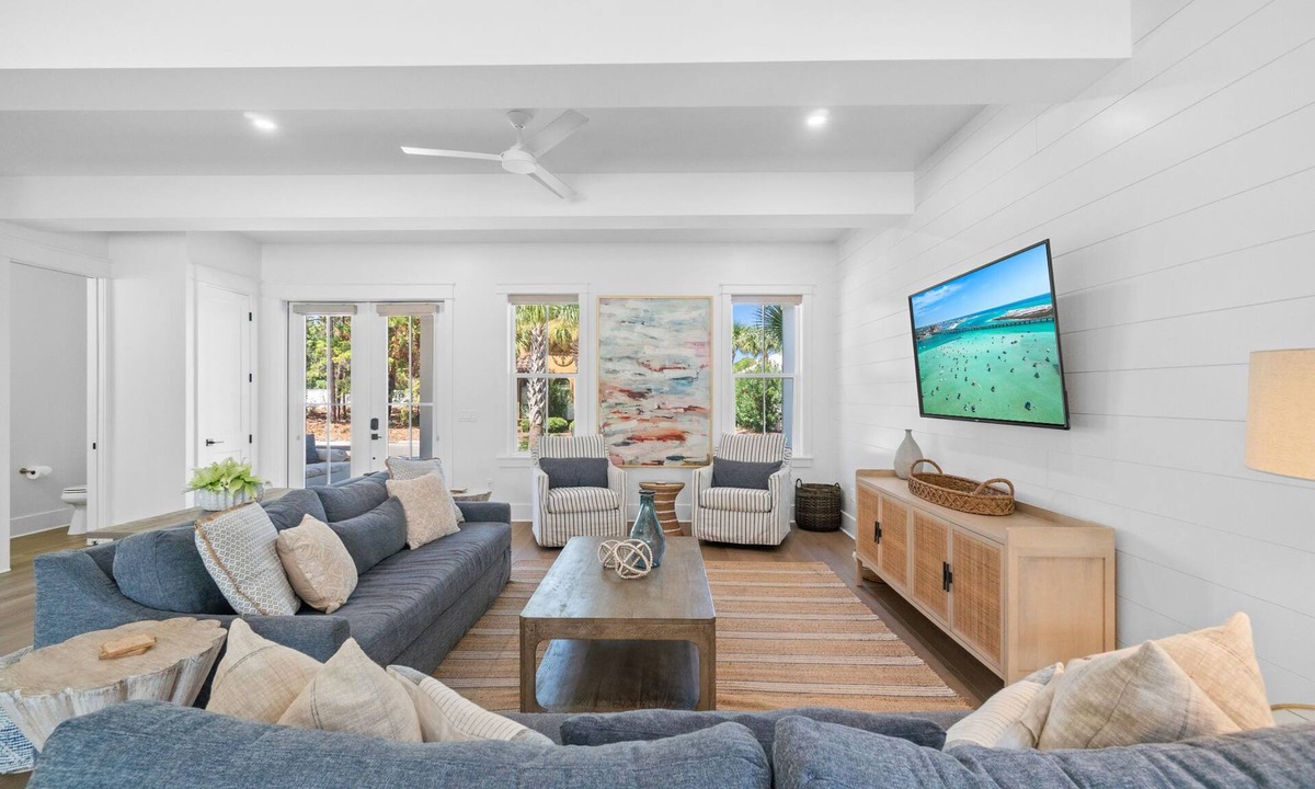 Emerald Waters Village House | ✨ Elegant 6BR Beach Home | Heated Pool | Game Room | Steps to Emerald Coast 🐚