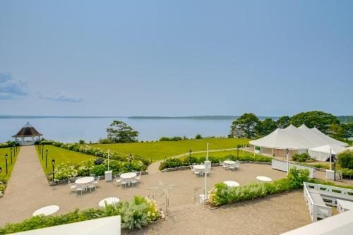 Stockton Springs Villa | Elegant Oceanfront Maine Estate w/Gazebo