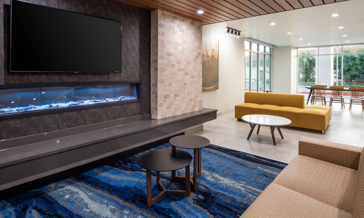 Los Alamitos Hotel | Fairfield Inn & Suites by Marriott Anaheim Los Alamitos