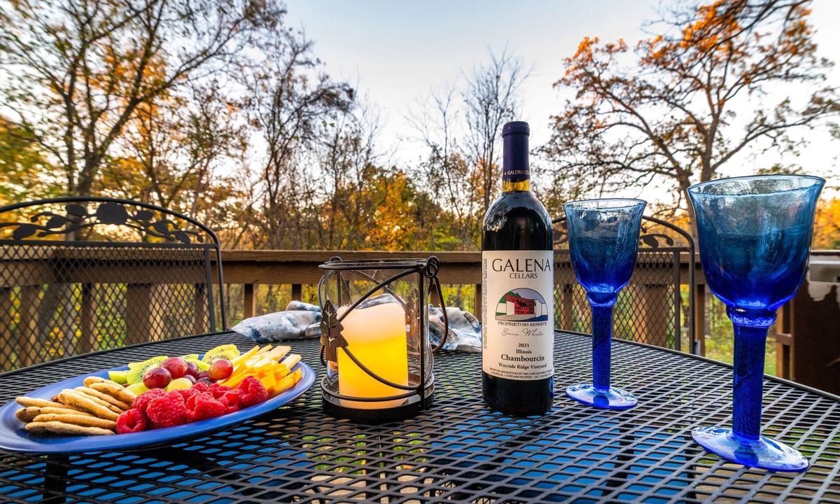 The Galena Territory Villa | Fully Renovated! Spa-Like Luxury, Perfect Location!