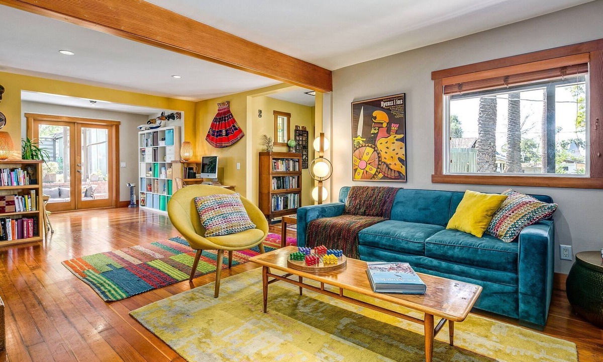 North Central House | Fun Family Home in Pasadena!