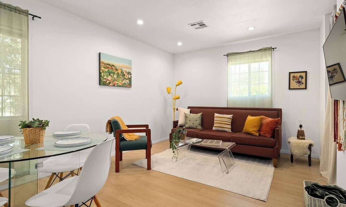 Atwater Village House | Gated Bungalow, 3BD, 2BTH, Park, Yard, Parking - Close to MAJOR INTERNATIONAL SPORTING EVENT Fan Zone, DTLA