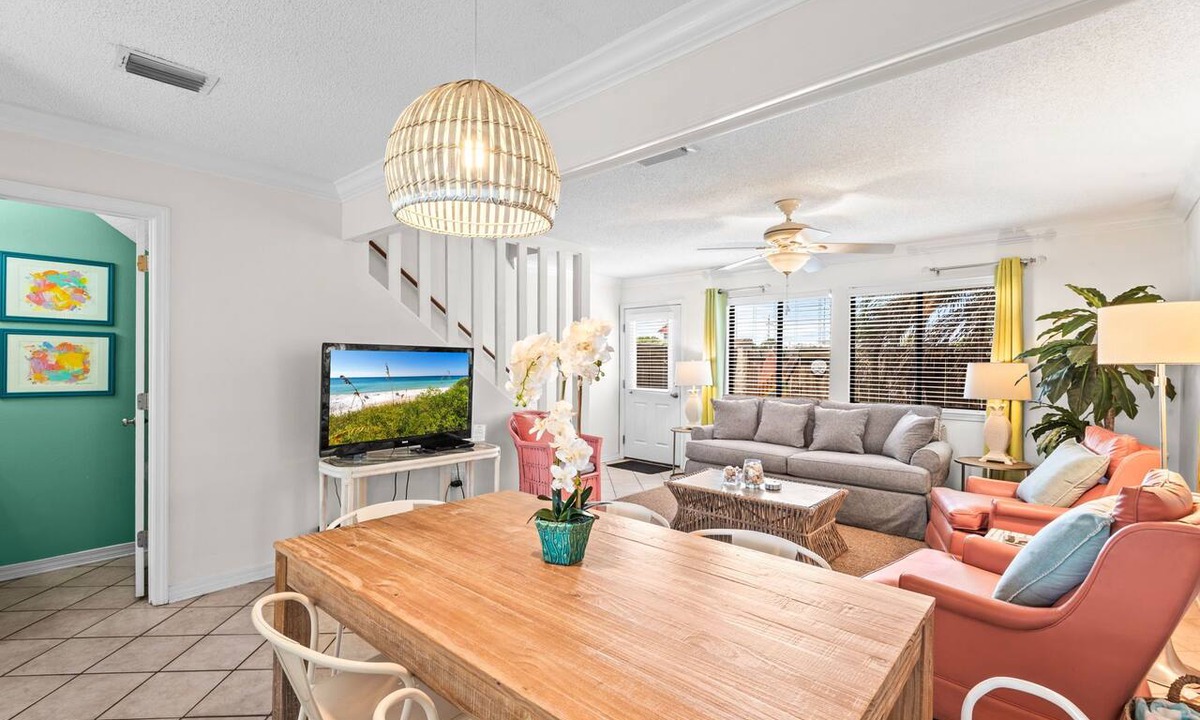 Sugar Beach House | 🌊🌴Geaux Coastal | Charming 2BR Home | Steps to Private Beach Access