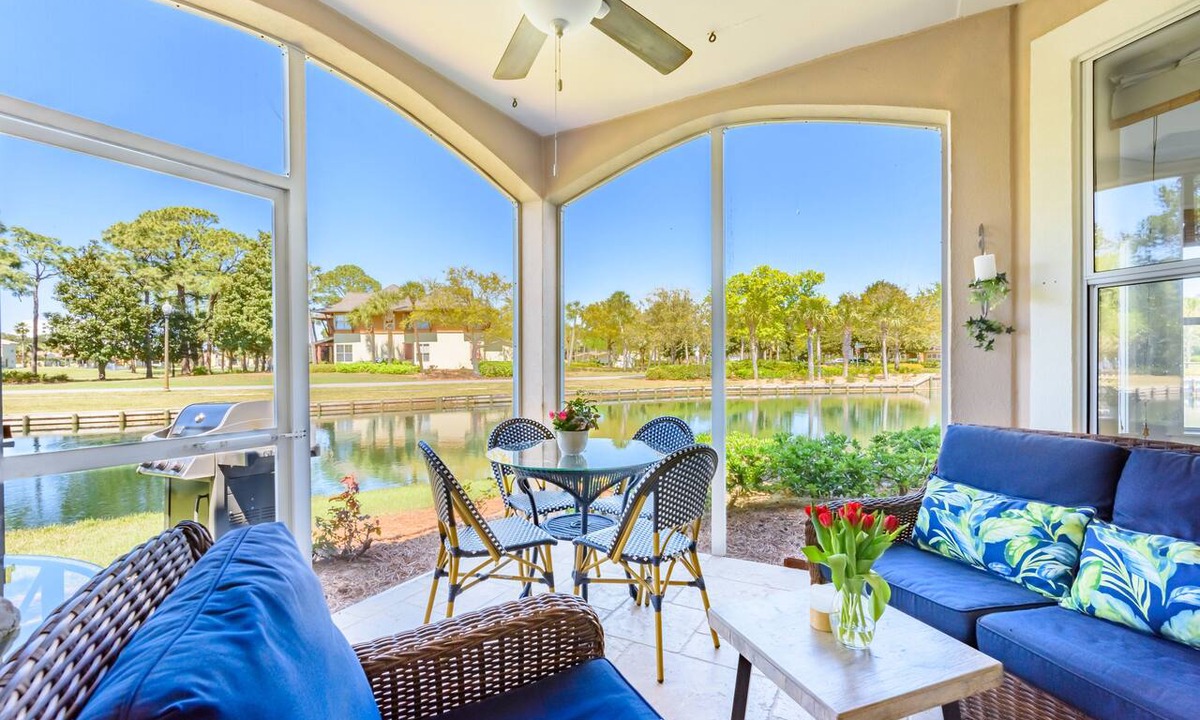 Sandestin Condo | Ground Floor Condo ~ Golf Cart ~ Screened Patio