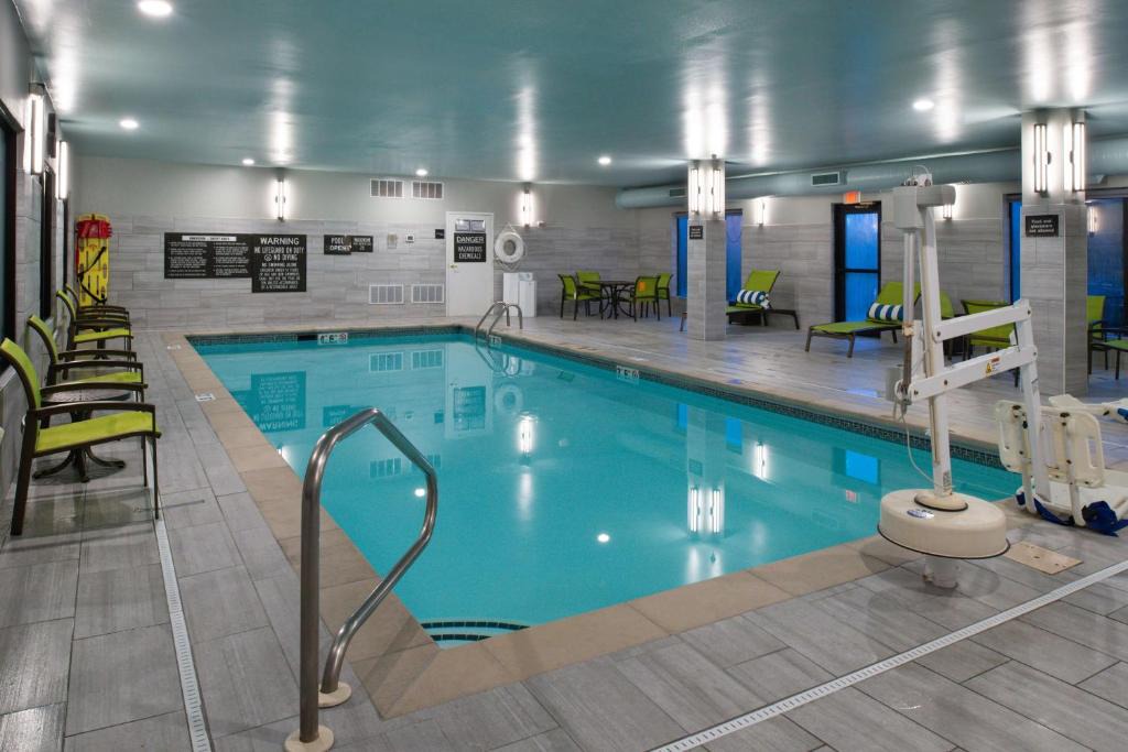 La Porte Hotel | Hampton Inn LaPorte
