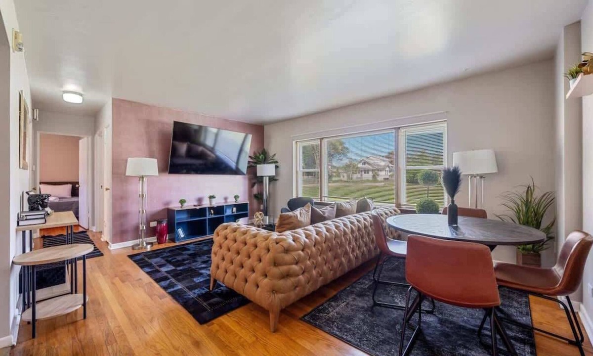 Westmont Apartment | Harmony Haven - 2 Parking Spaces!, Sleeps 4!
