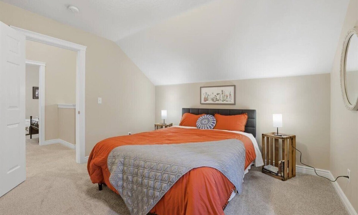 Sunset House | Heart of North End|Parking|300Mbps|Smart TV|W/D