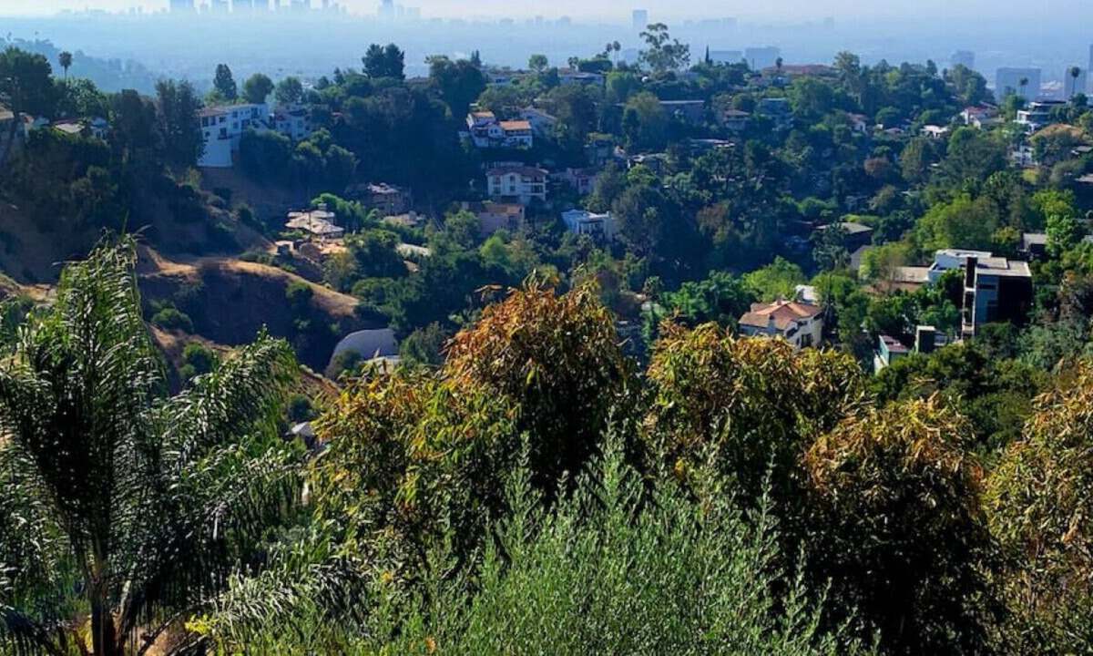 Beachwood Canyon Apartment | Hollywood Hills - Sweeping Views - High Design