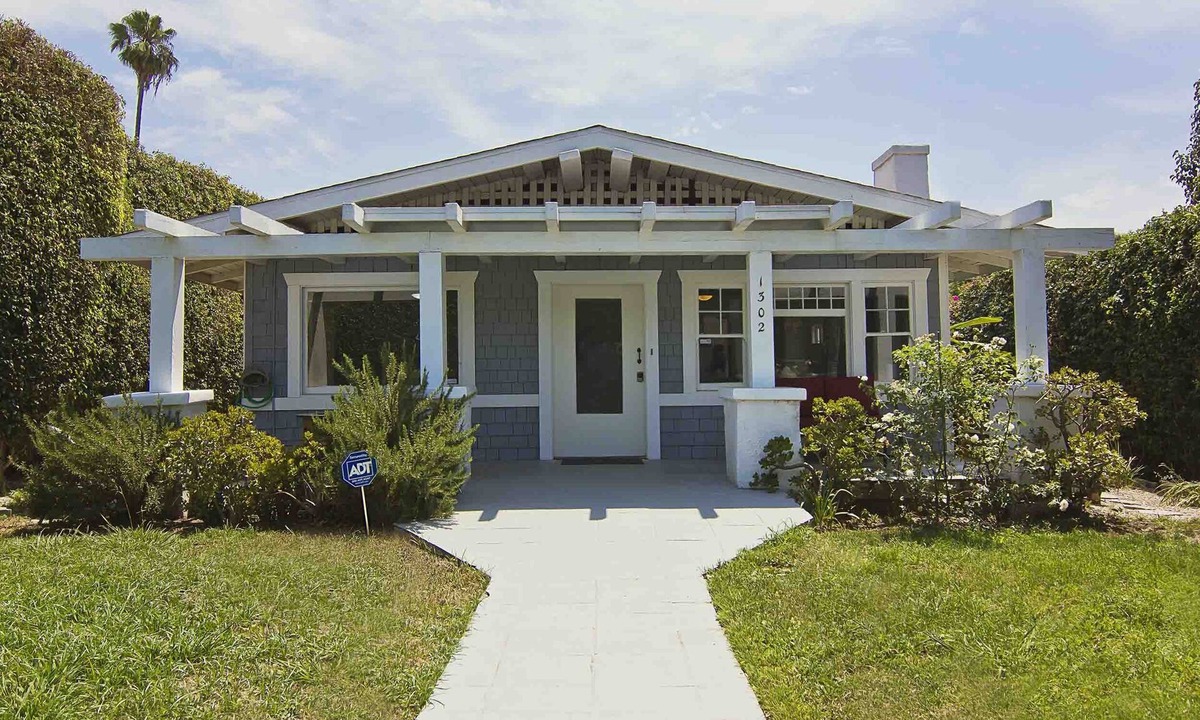 Hollywood House | Hollywood’s Garden Paradise @ World Artists Living