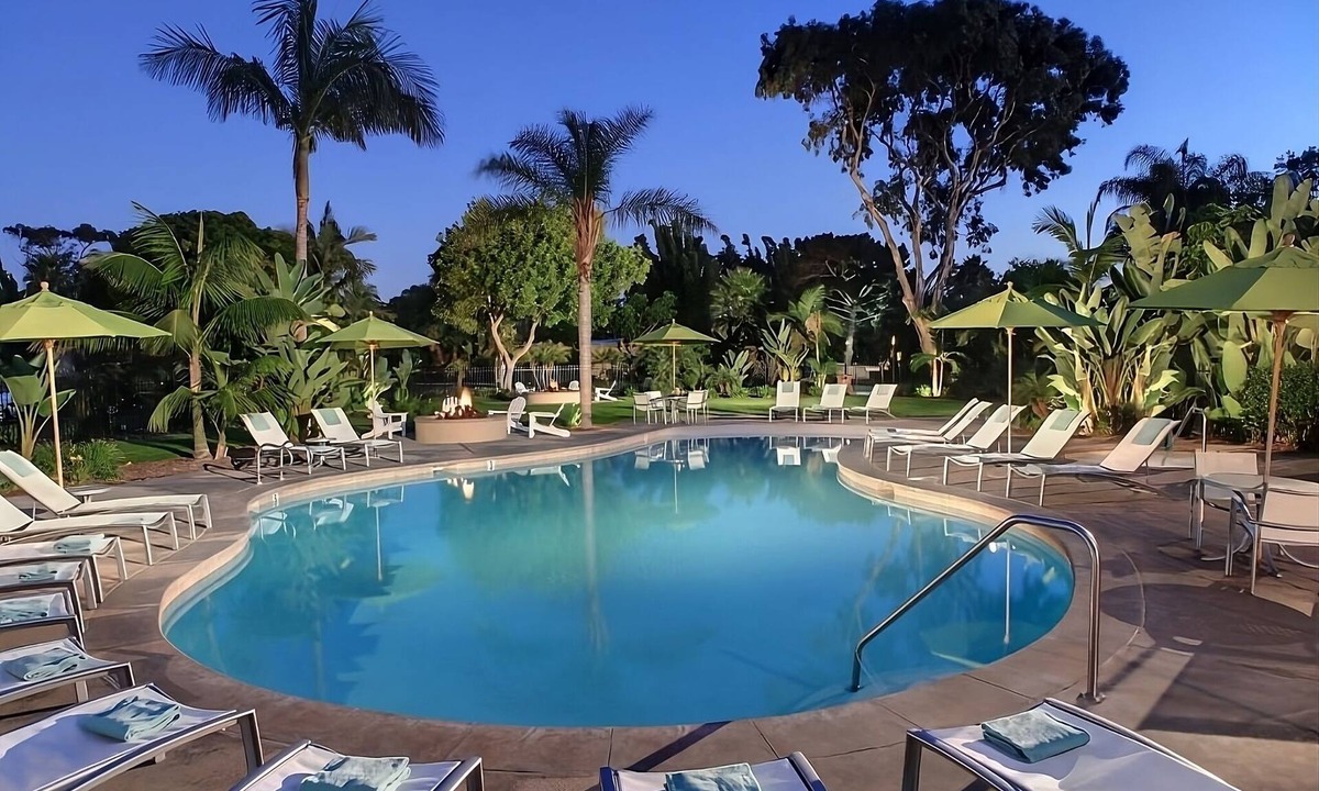 San Diego Hotel | Island Paradise! Unit w/Bayfront Patio, Pets Allowed, Outdoor Pool!