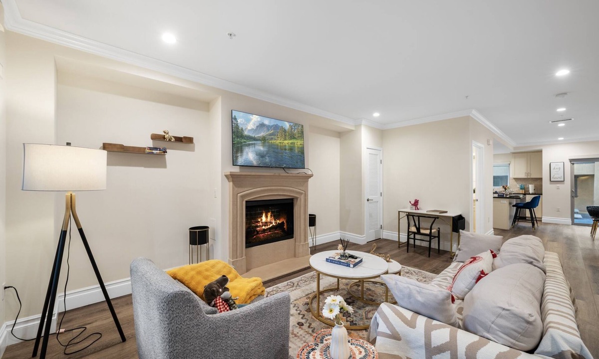 Pasadena Apartment | jie’s Pasadena Stay Ready 2BR Secure Community