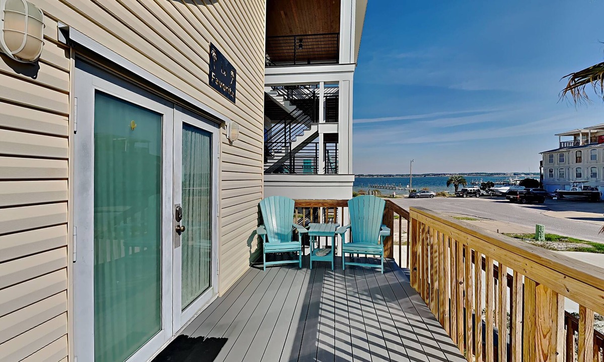Navarre Beach House | La Favorita | Pet Friendly, Sound View, Beach!