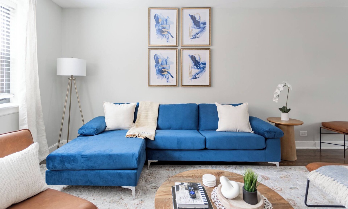 Rogers Park Apartment | Lakeside Spacious Serenity: 1BR/1BA near LoyolaPark