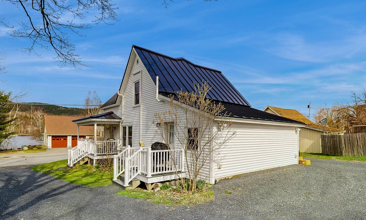Greenville Junction House | Lakeview Getaway - Trailer Parking, Walk to Ramp, Dogs Welcome & High-Speed WiFi