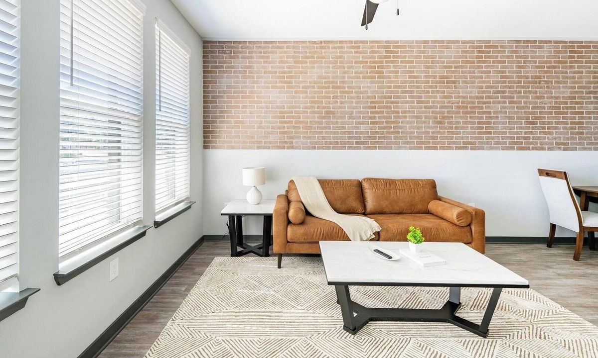 Northwest Pensacola Apartment | Landing | Amazing 1BD, Pool, Rooftop Lounge