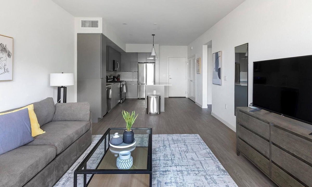 Rhodes Ranch Apartment | Landing | Modern 1BD, Gym, Rooftop Lounge