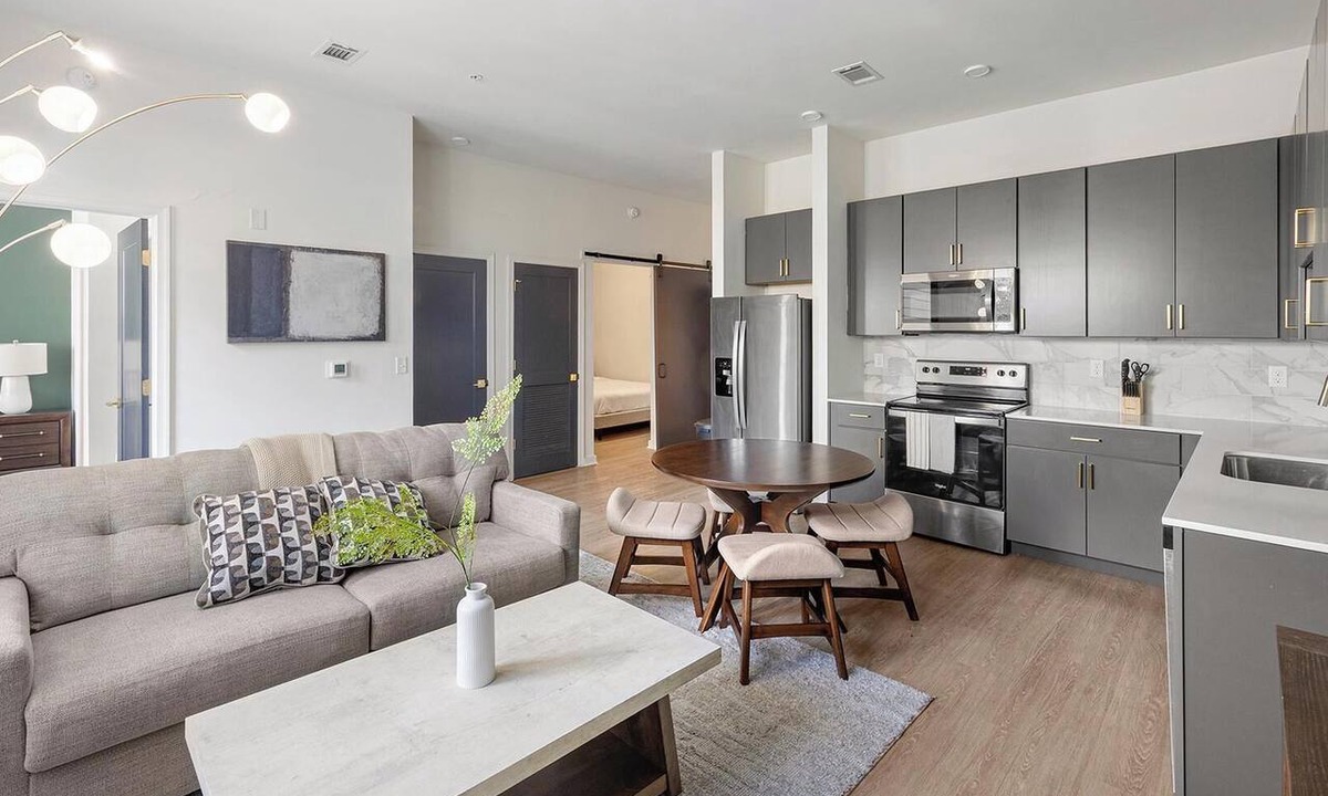 North Chesterfield Apartment | Landing | Stylish 2BD, Courtyard, Pool